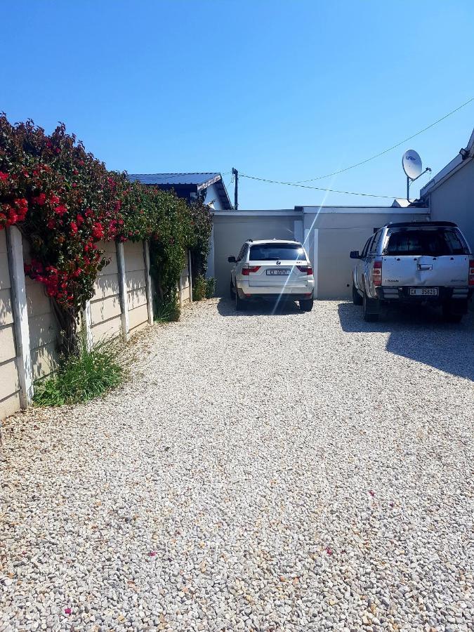 Keedols Inn & Backpackers 나이스나 외부 사진